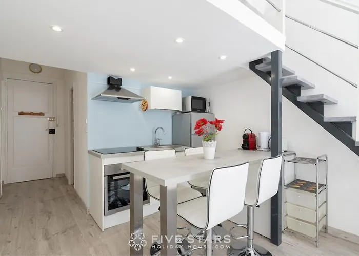 Imperator Five Stars House * Nice